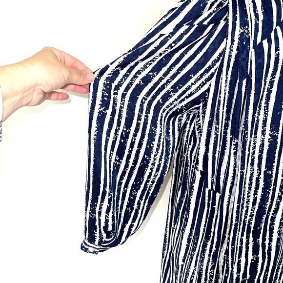 David Brown For Saks Fifth Avenue Hostess Dress Size Medium M Womens Blue White - Picture 9 of 16